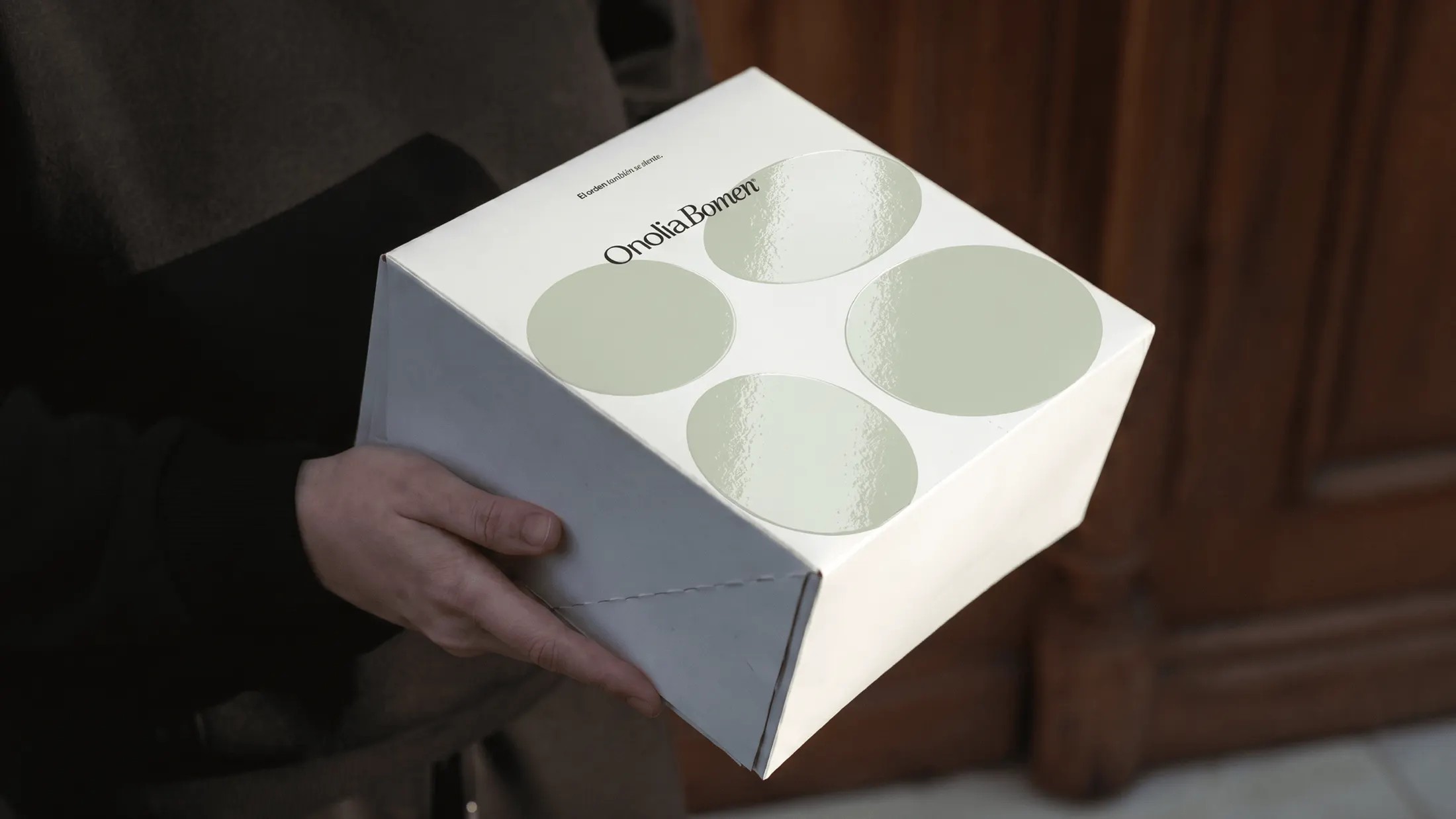 Onolia Bomen — paleta y tipografía